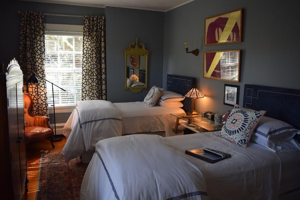 Bed and Breakfast The Applewood Manor Эшвилл Экстерьер фото