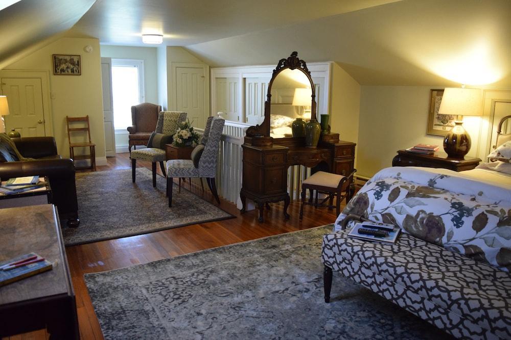 Bed and Breakfast The Applewood Manor Эшвилл Экстерьер фото