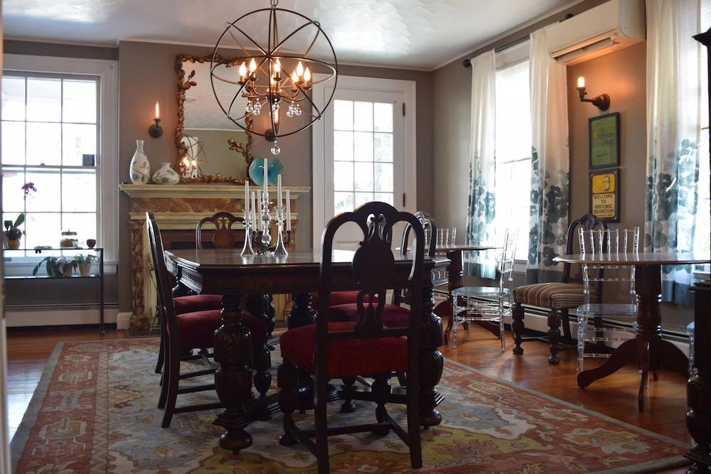Bed and Breakfast The Applewood Manor Эшвилл Экстерьер фото